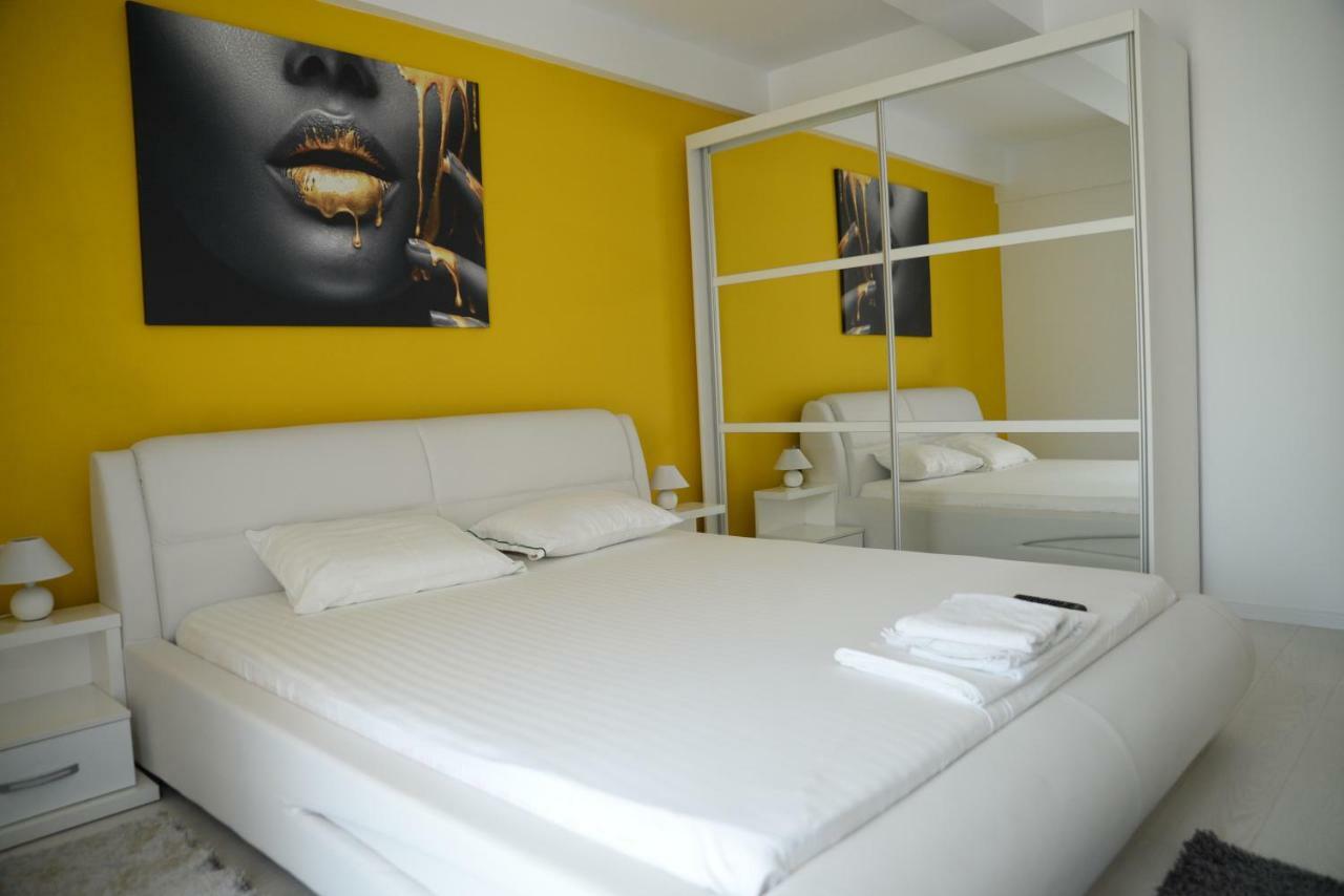 Appartement Milan à Năvodari Extérieur photo